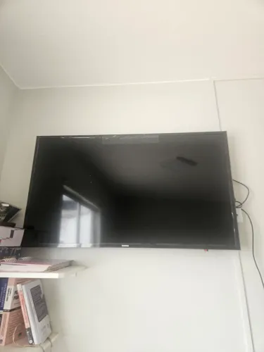 Tv 43 polegadas nova