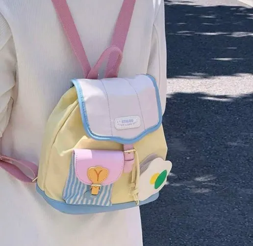 Mochila pequena kawaii fofa