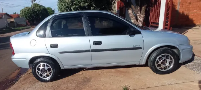 Chevrolet Corsa SED Class.life 1.0/1.0 Flexpower (álcool) 2007