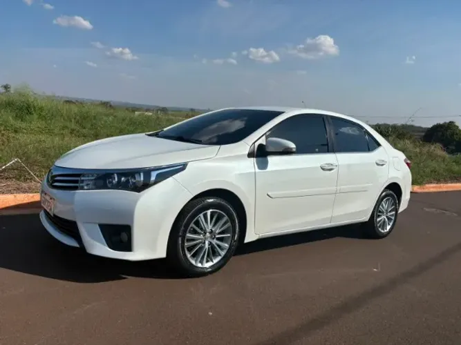 Toyota Corolla Altis 2.0 Flex 16V Aut. 2017