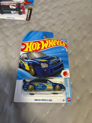 Hotwheels kit com 2