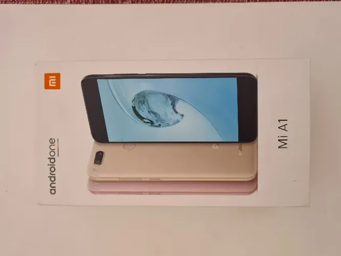 Smartphone MI A1 4GB RAM + 64GB ROM Preto