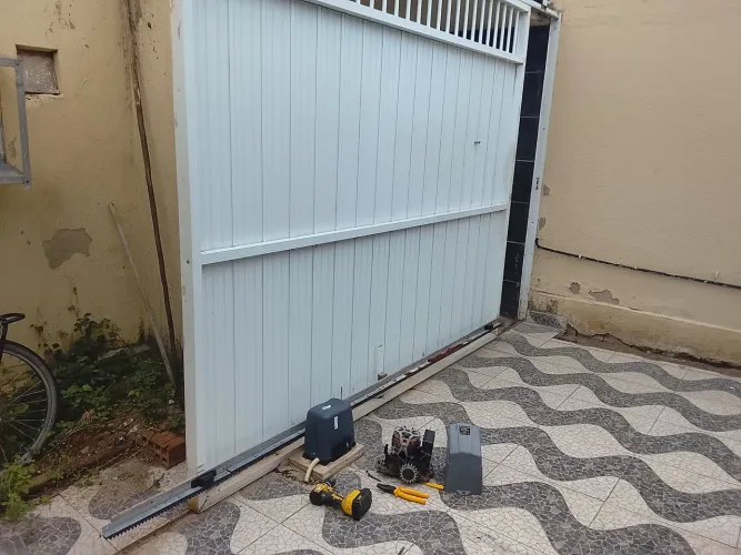 Manutenção de portão basculante e deslizante atendo toda cidade e região metropolitana