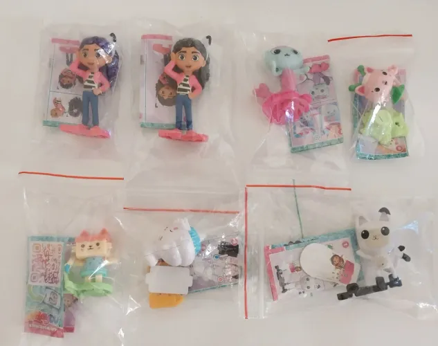 Coleção Completa Kinder A Casa Mágica da Gabby. 