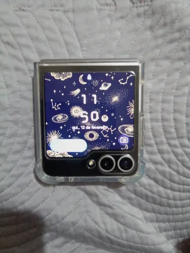 Galaxy Z Flip 6 Impecável - Sem marcas - Completo - Urgente