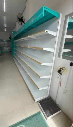 ESTRUTURA COMPLETA DE FARMÁCIA À VENDA EM CARUARU