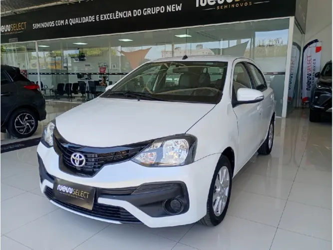Toyota Etios X Plus 1.5 Flex 16V 5P Mec. 2020