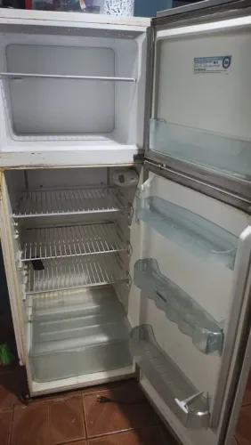 Geladeira Funcionando