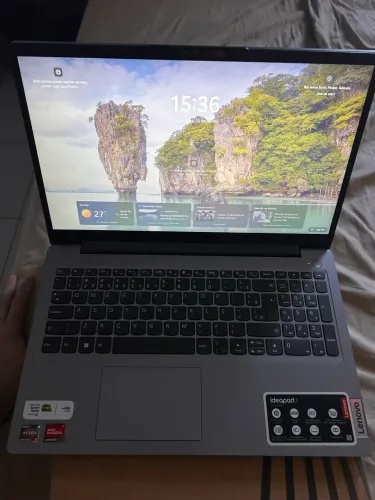 NOTEBOOK LENOVO IDEAPAD 3i ? LACRADO | SSD 256GB | CORE i3