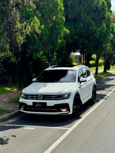 Volkswagen Tiguan Allspac R-line 350 TSI 2.0 4X4 2019