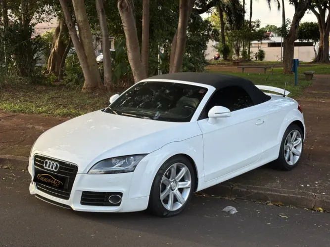 Audi TT Roadster 2.0 16V TFSI S-tronic 2011