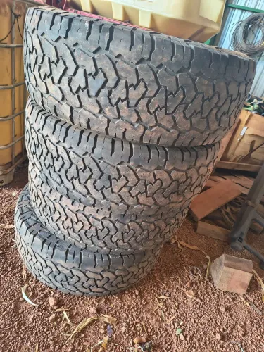 35x12.5 r18