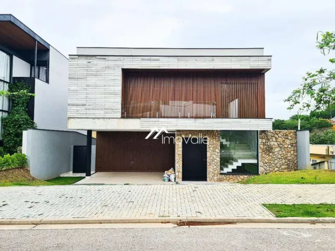 Casa à venda no condomínio Alphaville 2 em São José dos Campos.