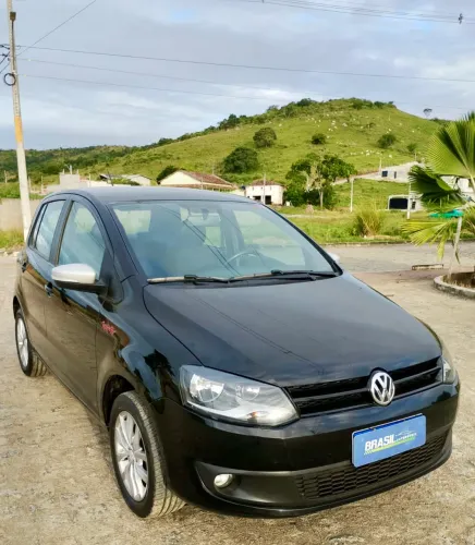Volkswagen Fox Rock IN RIO 1.6 MI Total Flex 8V 5P 2014