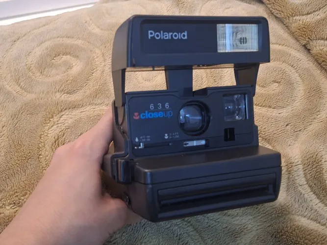 Polaroid 636 closeup