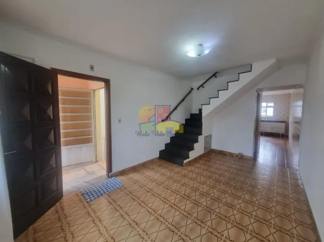 SOBRADO À VENDA 109M² 2 DORMS 4 VAGAS RUDGE RAMOS