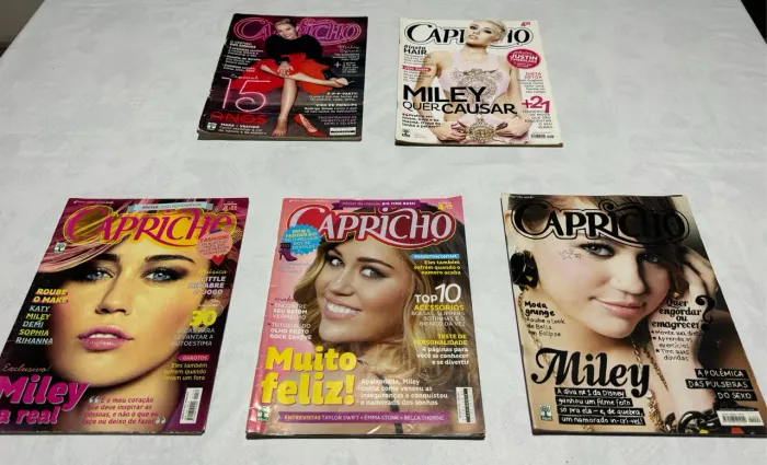 Kit fã Miley Cyrus 3 revistas + Pôster 3 em 1, Miley, Jonas e Zac Efron