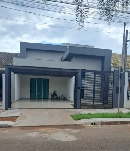 Casa a venda ou troca por sítio em Itapetininga sp