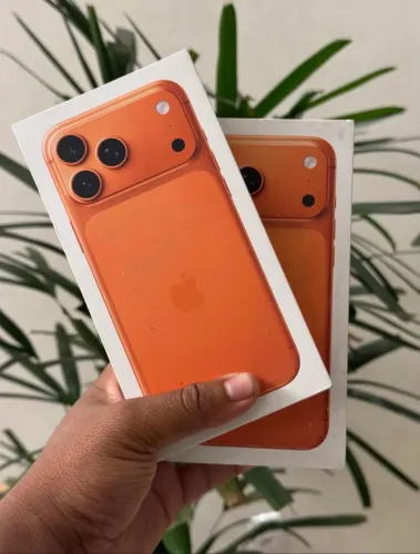 iPhone 17 pro max LACRADO