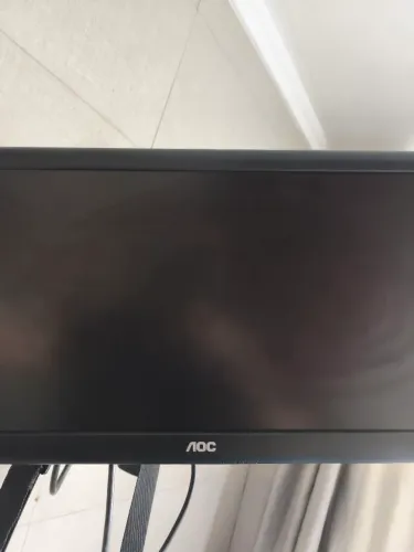 Monitor AOC