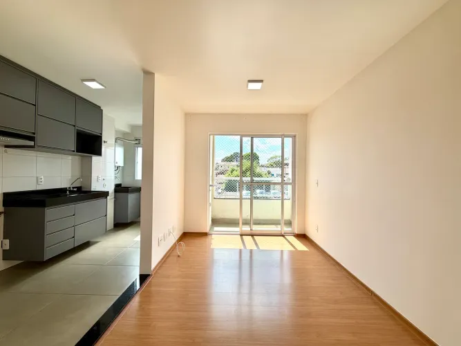 Apartamento à venda com 2 quartos, 55 m² - Fundação da Casa Popular