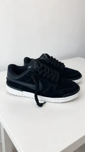 Tênis Nike dunk preto tamanho 38 