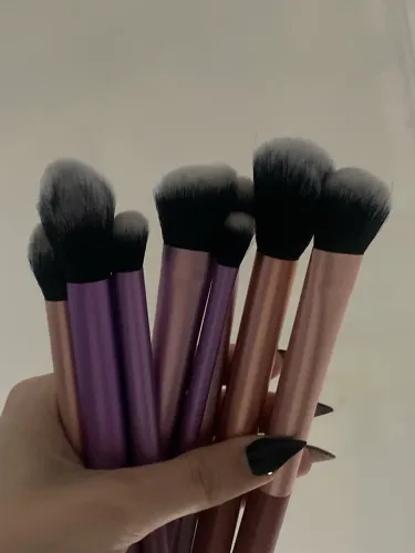 Pincéis inspiração Real Techniques