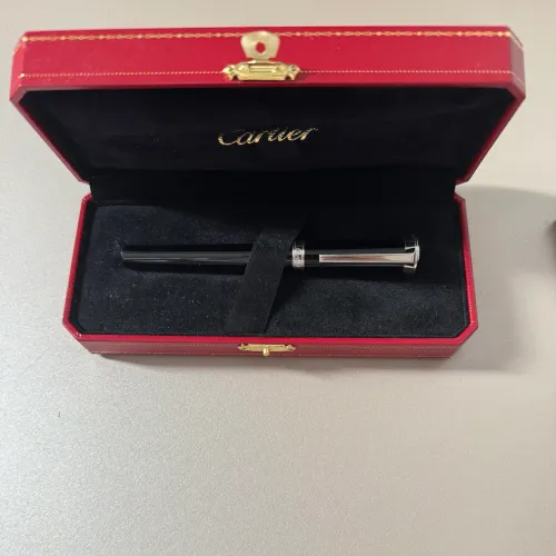 Cartier - Caneta Tinteiro Art Deco Composite (CRM00348) - Pena Ouro 18K/750 - Nova/NOS