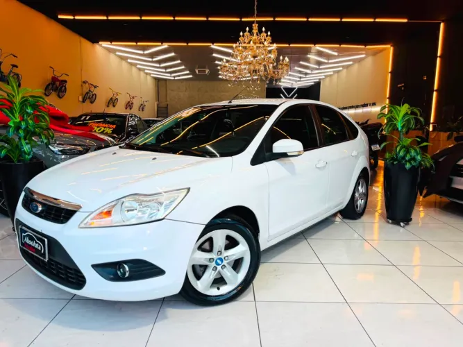 Ford Focus 2.0 16v/ 2.0 16V Flex 5P 2013