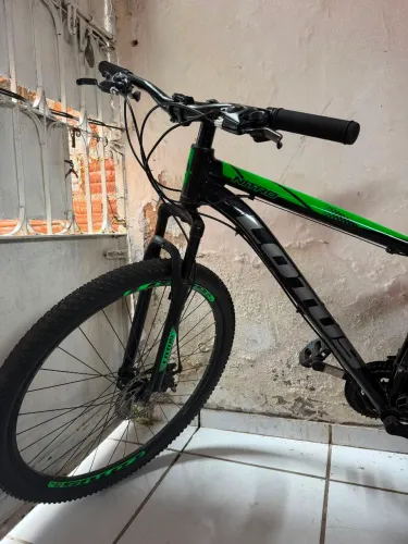 Vendo Bicicleta alumínio 