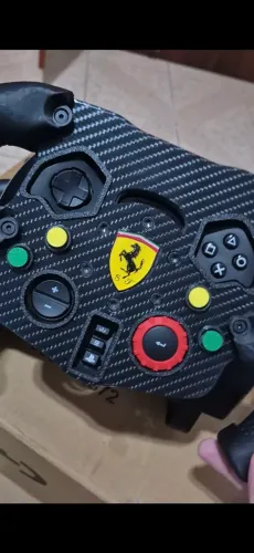 VOLANTE G29 + ADDON FERRARI