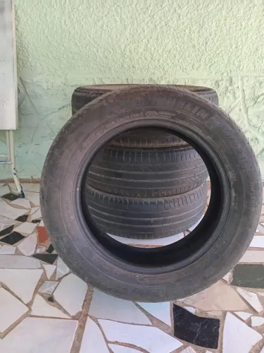 Vendo 4 pneus Michelin primacy