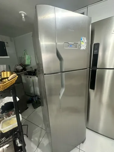 Geladeira muito nova