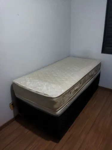 Cama box de solteiro