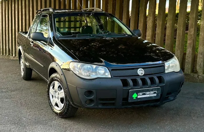 Fiat Strada 1.4 MPI Fire Flex 8V CE 2012