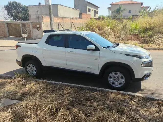 Fiat Toro Freedom 2.0 16V 4X4 TB Diesel Mec. 2018