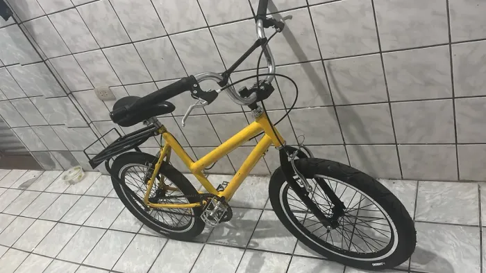 Montadinha aro 20 vendo e troco