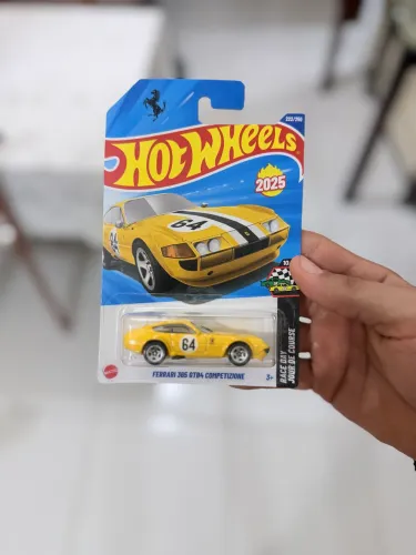 Hot Wheels Ferrari