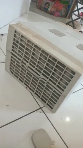 Ar condicionado de janela