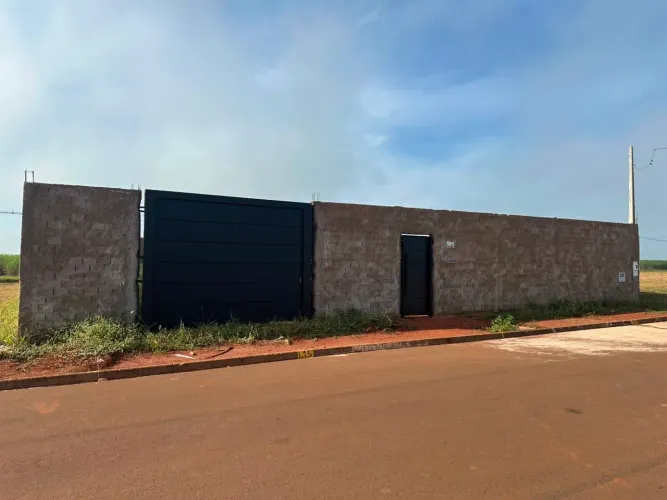 Terreno murado