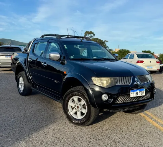 Mitsubishi L200 Triton HPE 3.2 CD TB Int.diesel AUT 2010