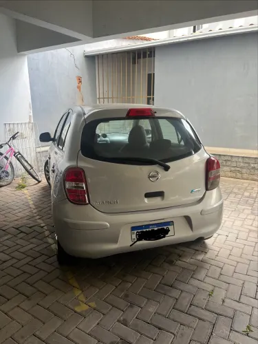 Nissan March S 1.0 16V Flex Fuel 5P 2013