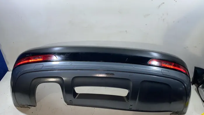 Pára-choque traseiro Audi Q3 2014 2015 2016 