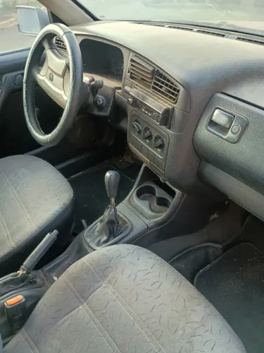 Volkswagen Golf GL 1.8/ 2.0i 4P 1996