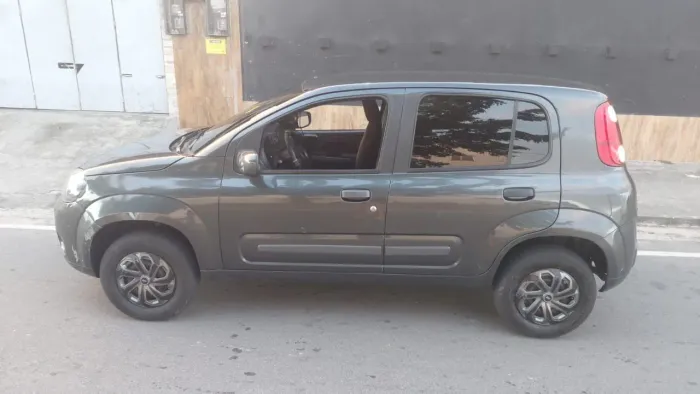 Fiat Uno Vivace/rua 1.0 EVO Fire Flex 8V 5P 2011