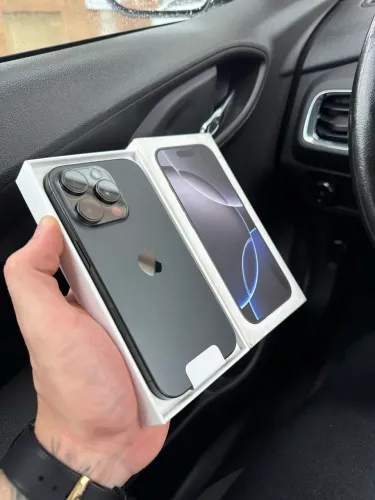 iPhone 16 Pro 256GB 