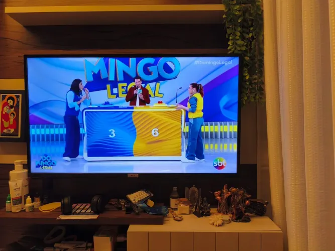 TV LED Smart 40" TCL 40S6500 Full HD (Usada)