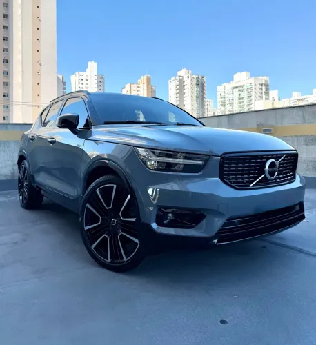 Volvo XC40 XC 40 T-5 Híbrido R-design 1.5 262cv FWD 2022