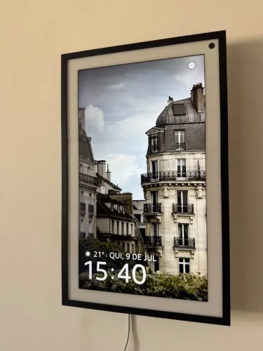 Amazon Echo Show 15 (1ª Geração) Alexa 15,6? Full HD + Controle Remoto Extra
