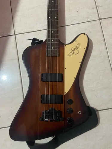 Vende se baixo epiphone